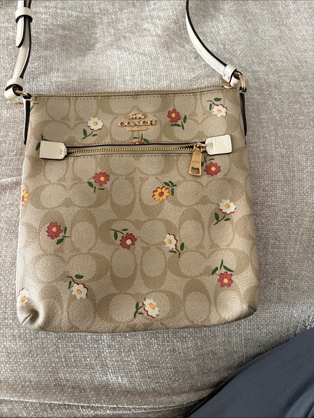 Coach Beige Floral Signature Crossbody with Gold Hardware
